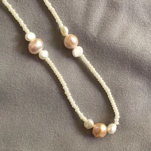 Faux pearl beaded necklace
